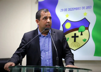 Vereador de Santa Cruz do Capibaribe é acusado de racismo; Câmara repudia fala do parlamentar