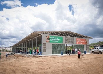 Novo galpão para comerciantes da Ceaca é entregue em Caruaru