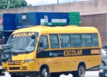 Por irregularidades, ônibus escolar de Gravatá é apreendido pela PRF
