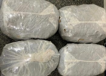 Mulher é presa com 4 quilos de maconha, em Olinda