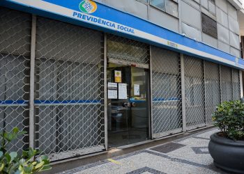 Agências do INSS retomam com agendamento para atendimento presencial