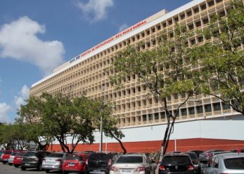 Homem é preso após atear fogo em companheira, em Paulista