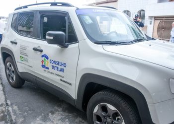 Conselho Tutelar de Gravatá recebe novo veículo e equipamentos