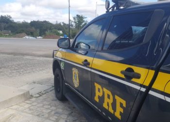 Homem é detido por suspeita de importunação sexual contra mulheres em restaurante de Gravatá