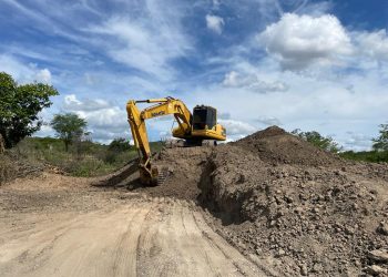 Trio é preso por extração irregular de minério em São Caetano