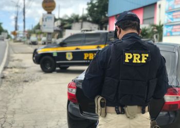 PRF realiza ‘Operação Tiradentes’ e intensifica fiscalização nas rodovias federais de PE