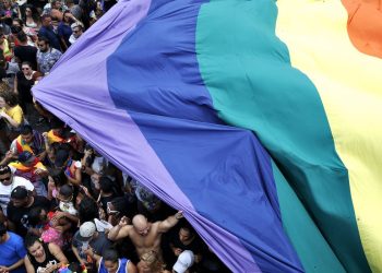 2,9 milhões de brasileiros se declaram homossexuais ou bissexuais, aponta IBGE
