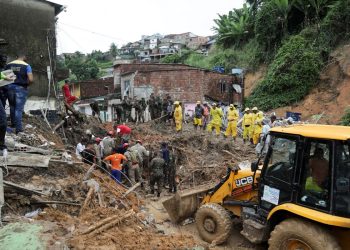 Prefeitura do Recife suspende São João e direciona recursos aos atingidos pelas chuvas