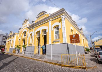 Artistas contemplados com auxílio carnavalesco se apresentam no Mercado Cultural; confira a programação