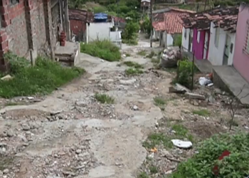 Prefeitura de Gravatá contrata empresa para construção de escadarias no bairro Alpes Suíço