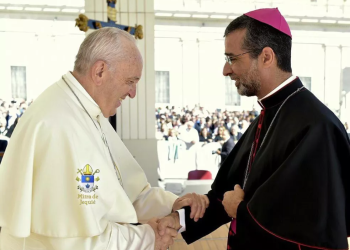Bispo de Caruaru viaja à Itália para encontro com Papa Francisco