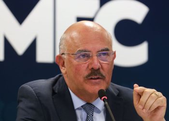 Desembargador revoga prisão, e ex-ministro da Educação Milton Ribeiro é solto, em São Paulo