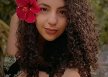 Jovem poeta gravataense apresenta sua segunda obra
