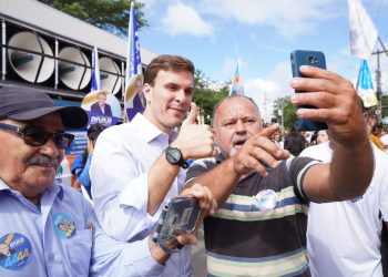 Em visita à Gravatá, Miguel fala em reestruturar Compesa para solucionar falta de água