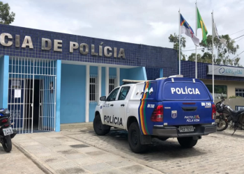 Bebê de três meses é encontrado morto dentro de casa, em Gravatá
