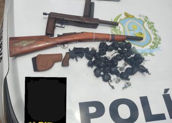 Homem, em regime semiaberto, volta a ser preso por tráfico de drogas em Gravatá