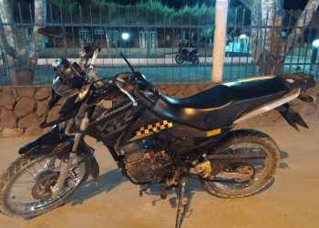 Mototaxista morre após ser atingido por motociclista embriagado, em Gravatá