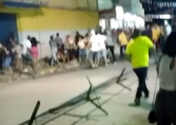 Desabamento de marquise deixa, ao menos, 4 mortos em Aliança