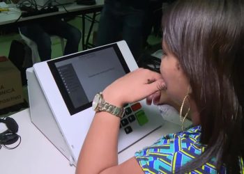 TRE dá início a preparação das urnas eletrônicas para as eleições gerais em Pernambuco