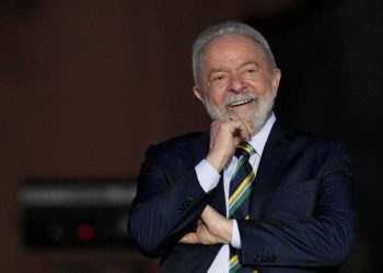 Lula (PT) é eleito presidente e voltará ao Palácio do Planalto depois de 12 anos