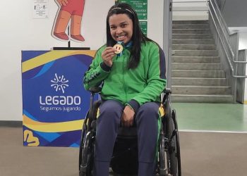 Paratleta gravataense Leylane Castro conquista duas medalhas de ouro no Peru