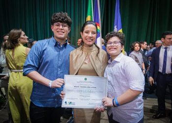 Raquel Lyra, Priscila Krause, senadora e deputados federais e estaduais são diplomados pelo TRE