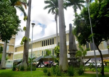 Prefeitura de Caruaru abre concurso público com 24 vagas e salários de até R$ 4 mil