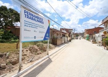 Prefeitura de Gravatá entrega obra de calçamento da Rua da Batatinha