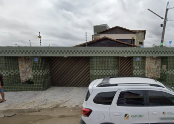Quatro adolescentes morrem após incêndio em casa de acolhimento, em Caruaru