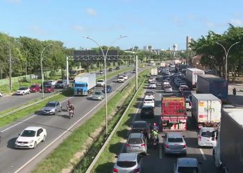 Implantação de último desvio de veículos na BR-232 por obra da triplicação começa neste sábado (25)