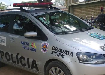 Polícia Militar desarticula ponto de venda de drogas em Gravatá