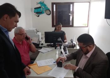 Suplente pede cassação do mandato da vereadora Kátia das Rendeiras