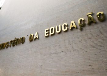 MEC anuncia suspensão da implementação do Novo Ensino Médio