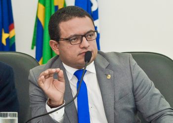 Léo do Ar desconsidera ordem judicial, promove eleição da UVP e Justiça aplica multa de R$ 50 mil