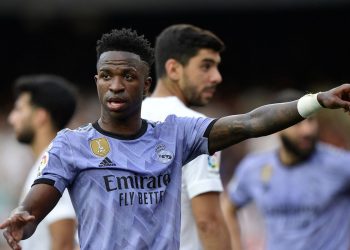 Governo brasileiro condena atos de racismo contra Vinicius Júnior na Espanha