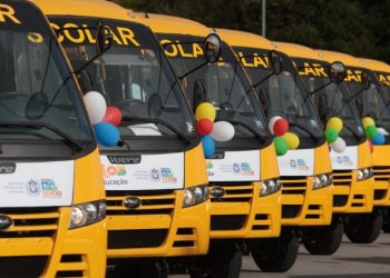 Governo de Pernambuco anuncia a entrega de novos ônibus escolares