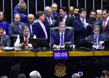 Câmara dos Deputados conclui votação da Reforma Tributária; entenda pontos da reforma aprovada