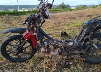 Mulher morre em sinistro envolvendo motocicleta na BR-232, em Gravatá