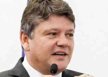 “Foi uma decisão unilateral e surpreendente”, diz presidente do PSB-PE sobre saída de Joselito Gomes da sigla