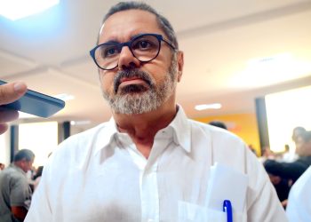 Justiça condena ex-prefeito Ozano Brito por irregularidades no pagamento de precatórios judiciais; entenda