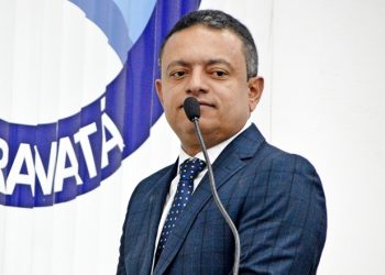 Promotoria pede anulação de eleição de Léo do Ar à presidência da Câmara Municipal de Gravatá