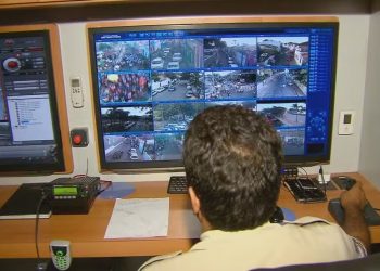 Governo de Pernambuco antecipa instalação de câmeras de segurança para o Carnaval 2025