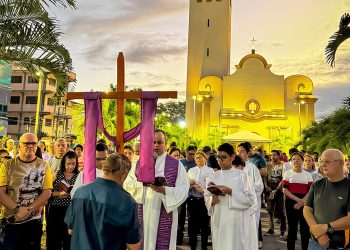 Semana Santa: Paróquia de Sant’Ana terá Via Sacra, Vigília Pascal e missas de Páscoa; confira programação