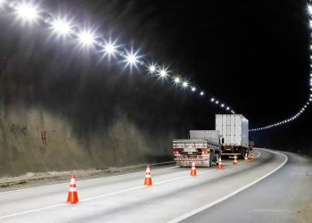 Governo de Pernambuco inaugura nova iluminação do Túnel Plínio Pacheco, em Gravatá