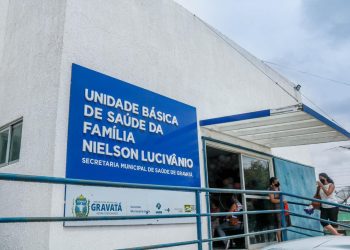 USFs de Gravatá suspendem atendimentos após danos nos telhados por chuvas