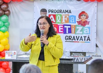 Vereadores aprovam convocação da secretária de Educação de Gravatá