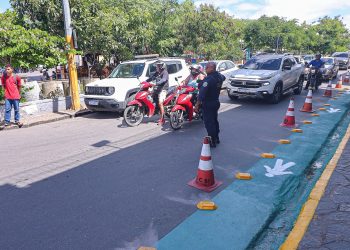 Trânsito é alterado na Praça 10 e Avenida Félix Sobrinho, em Gravatá; veja detalhes