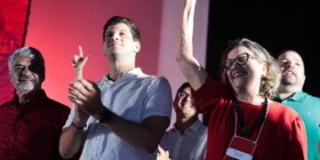 Eleições 2026: PT formaliza apoio à pré-candidatura de João Campos ao governo de Pernambuco