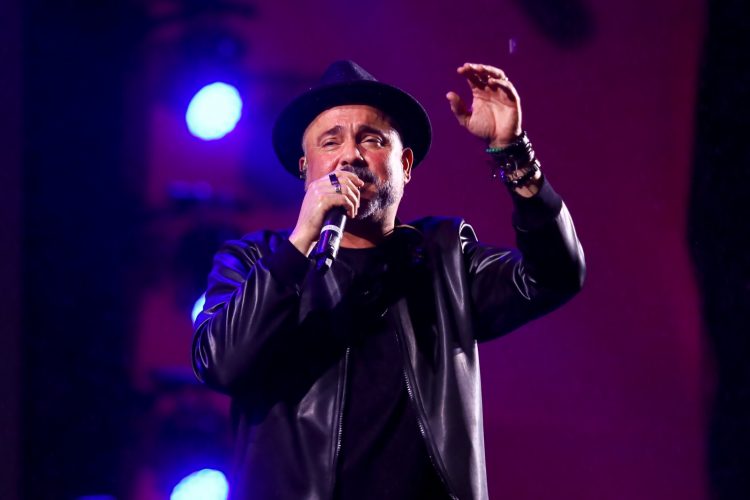 Cantor Geraldinho Lins.