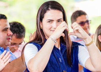 Eleições 2026: Juliana de Chaparral deixa cargo de prefeita de Casinhas e firma pré-candidatura a deputada federal